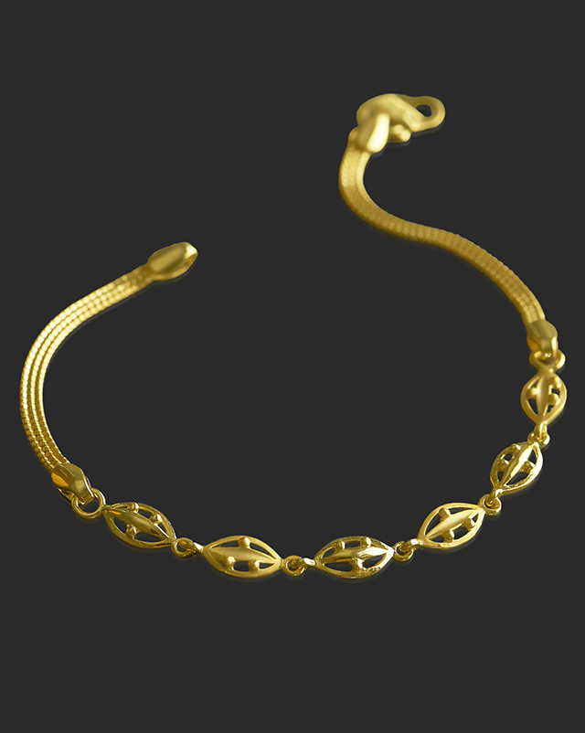 Rashmika 22KT Gold BRACELET Rashmika 22KT Gold BRACELET