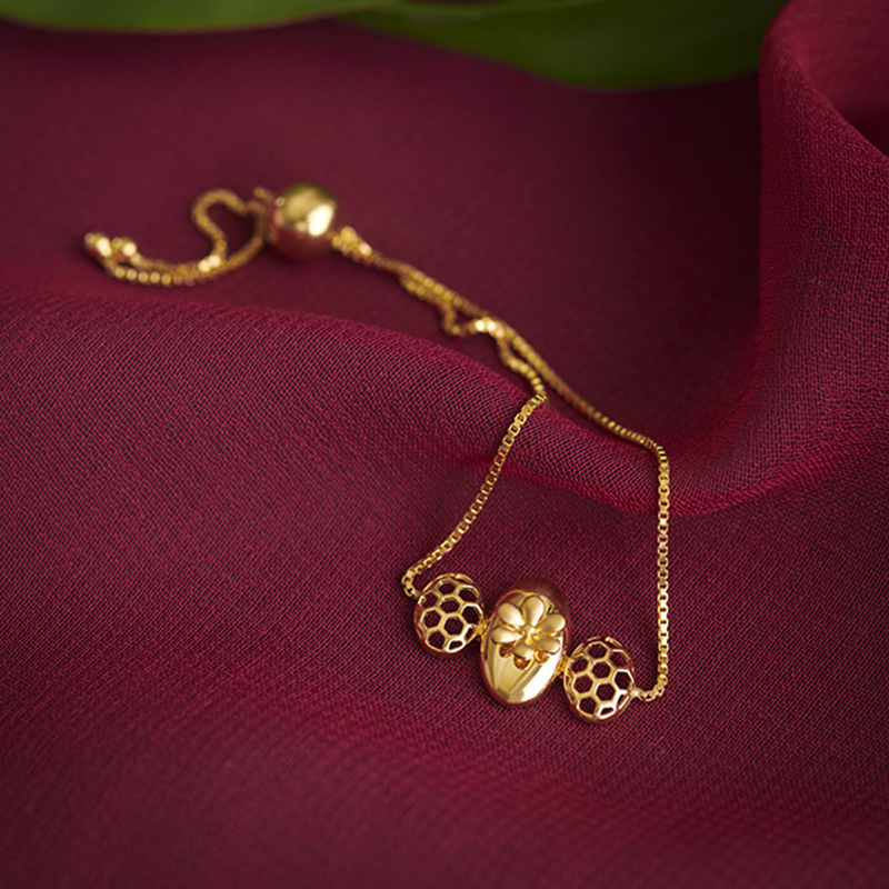 Smriti 22KT Gold Bracelets Smriti 22KT Gold Bracelets