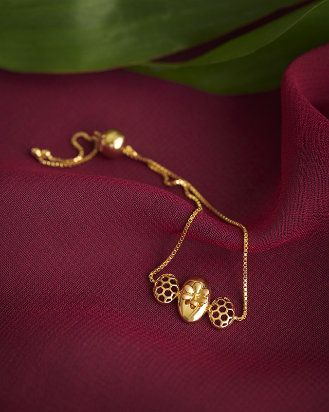 Smriti 22KT Gold Bracelets Smriti 22KT Gold Bracelets