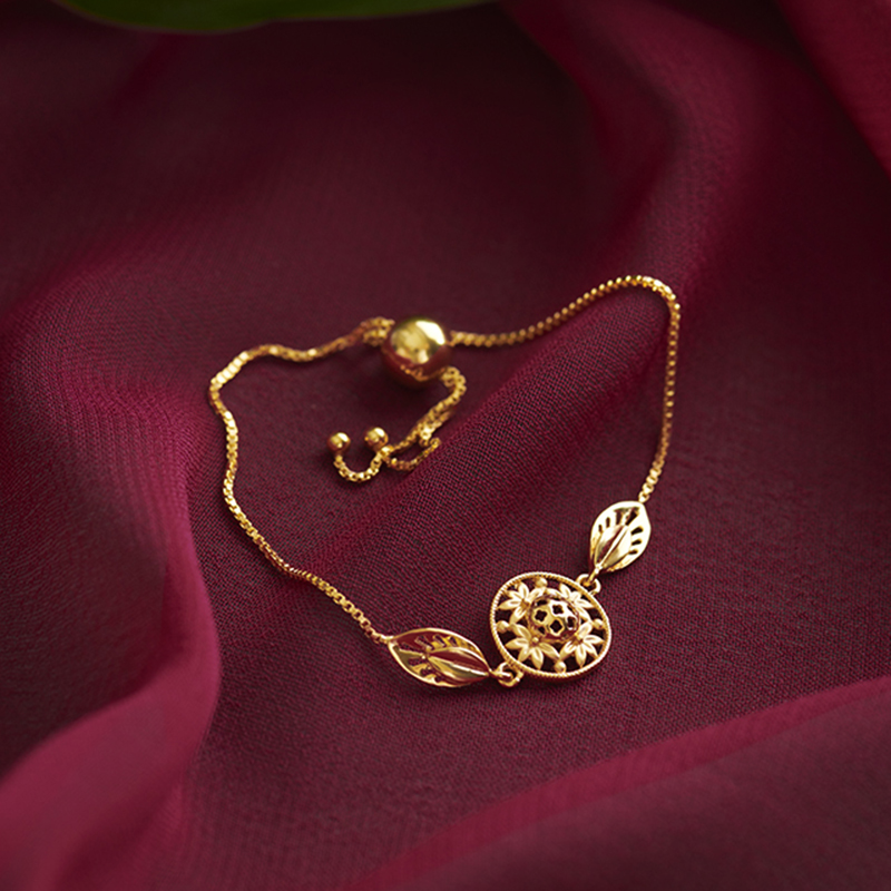 Kajol 22KT Gold Bracelets Kajol 22KT Gold Bracelets