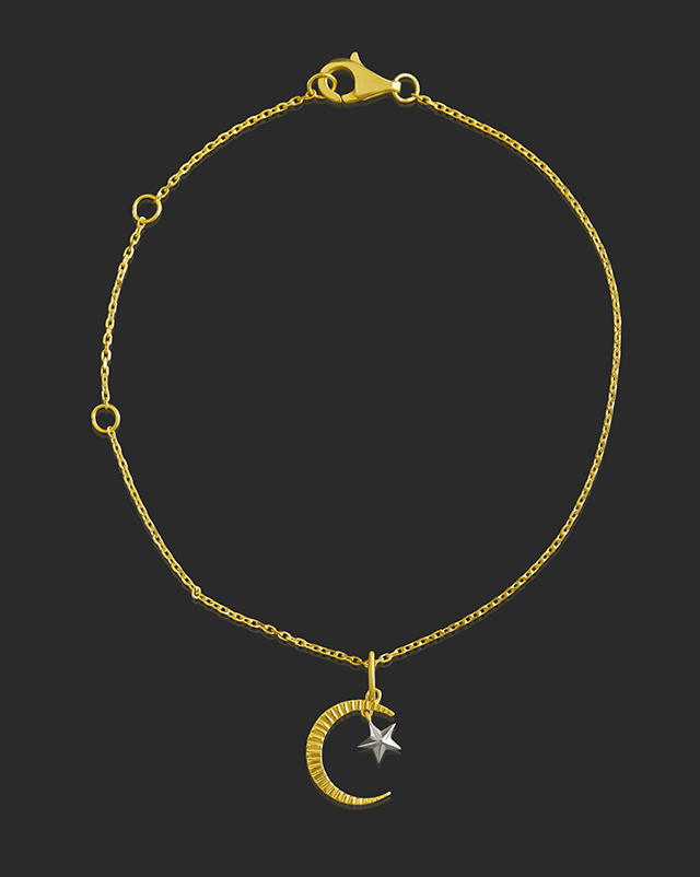 Lianna 22Kt Gold Matching Set, Charm Bracelet