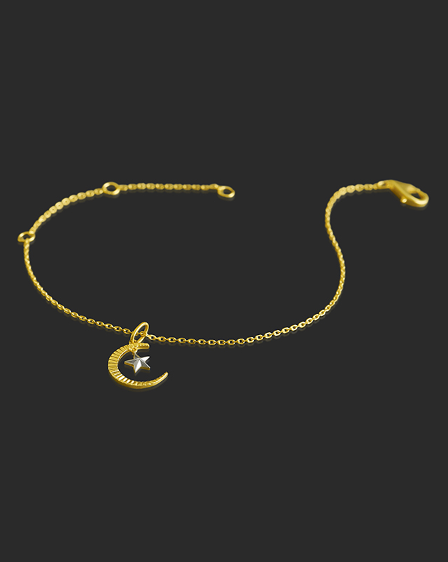 Lianna 22Kt Gold Matching Set, Charm Bracelet