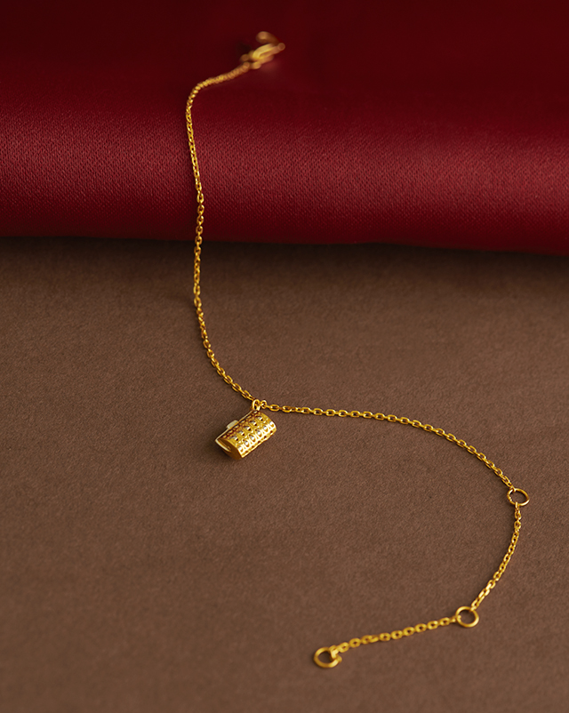 Aayra 22Kt Gold Matching Set, Charm Bracelet