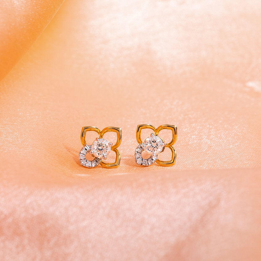 Charming Solitaire Stud Earrings Charming Solitaire Stud Earrings