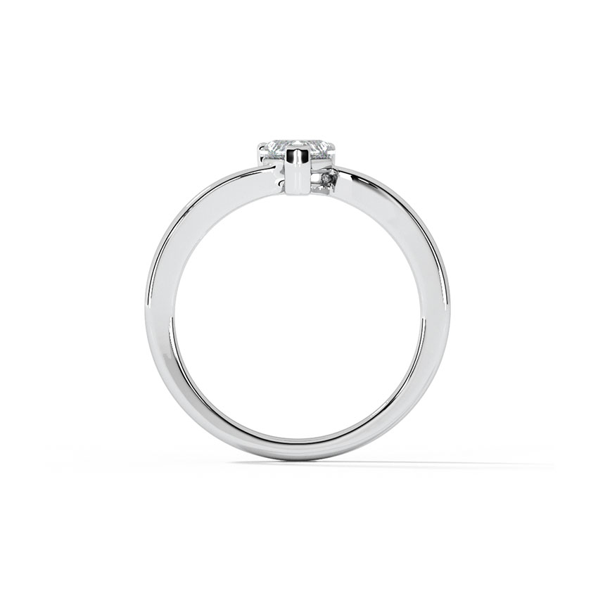 Hera Solitaire Ring