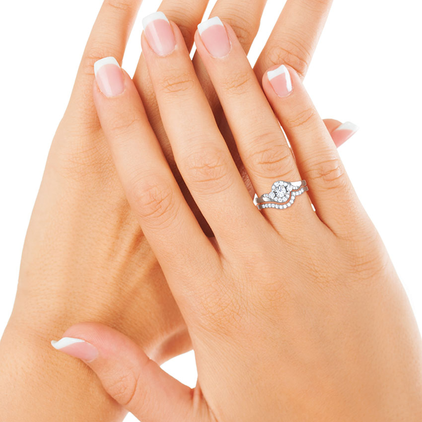 Classic Solitaire Bridal Ring Set Classic Solitaire Bridal Ring Set