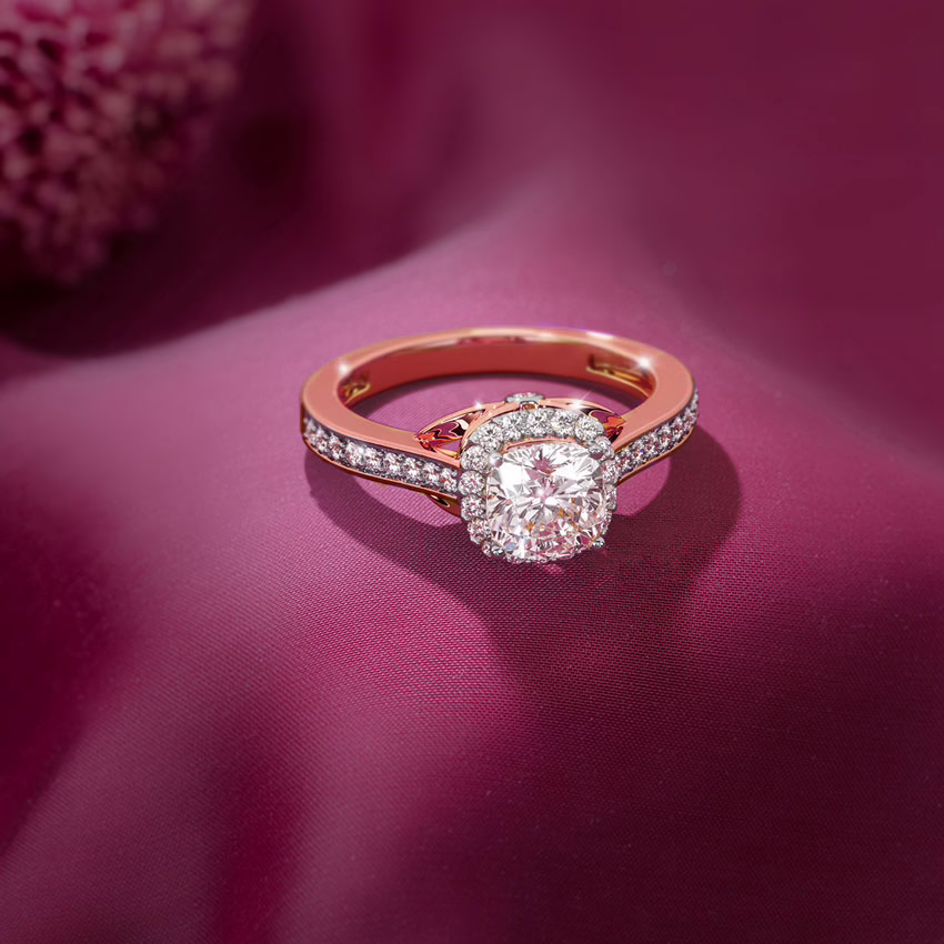 Solitaire Rings 18 Karat Rose Gold Queen of Diamonds Solitaire Ring