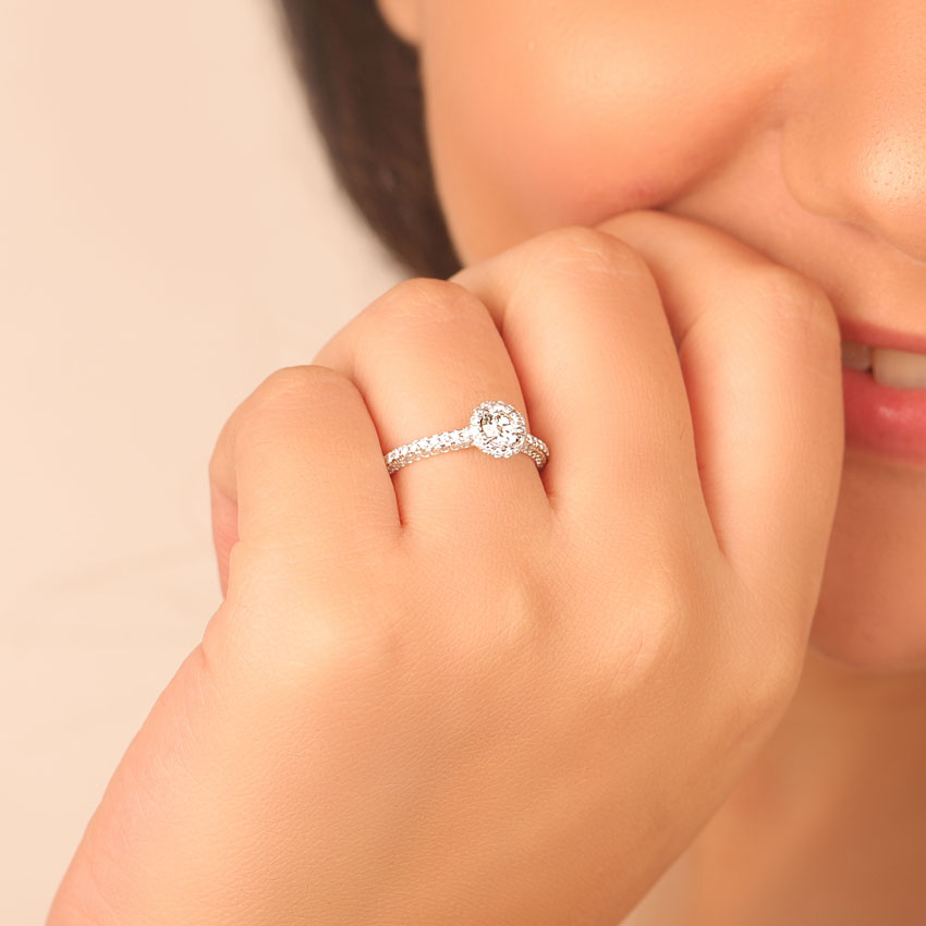 Anaisha Solitaire Ring