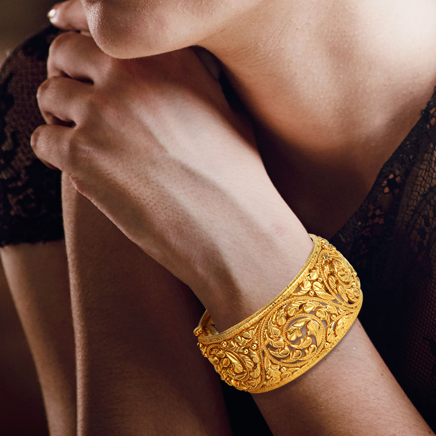 The Temple Festivity Bangle
