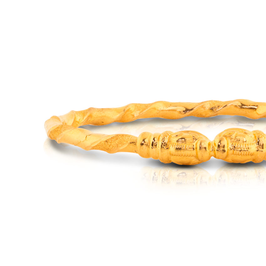 Aruvi Crafted Gold Bangle