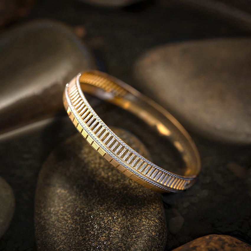 Edgy Cutout Gold Bangle Edgy Cutout Gold Bangle