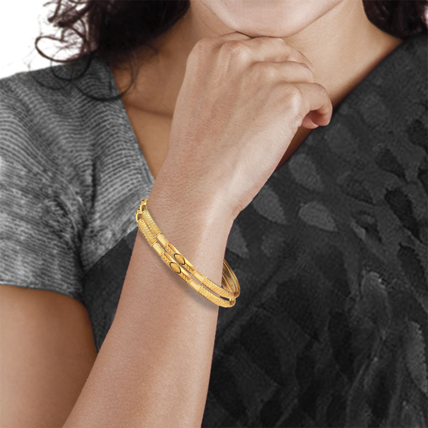 Patterened Gold Bangle Set of 2