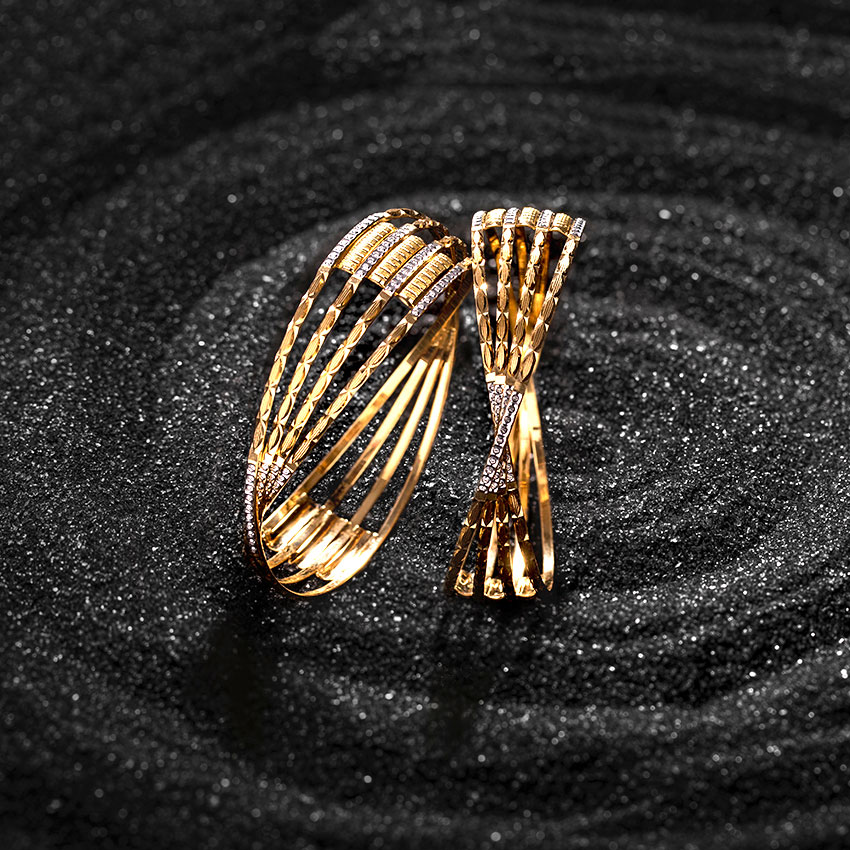 Helix Twist Gold Bangle