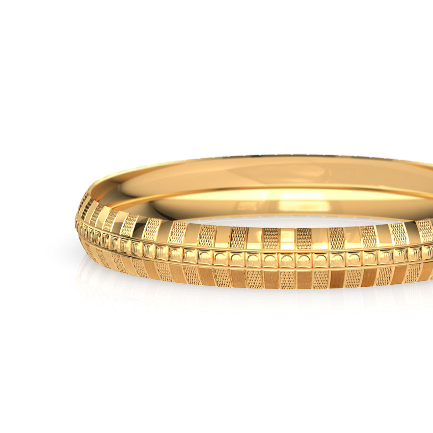 Waver Texture Gold Bangle