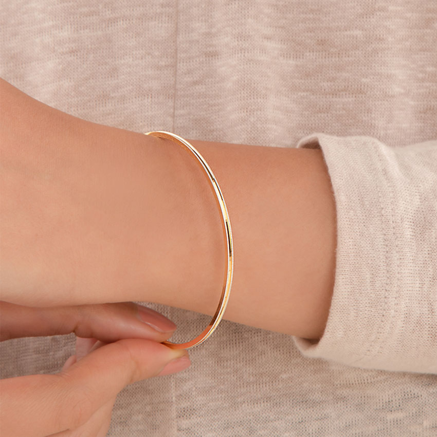 Aarya Gold Bangle Aarya Gold Bangle