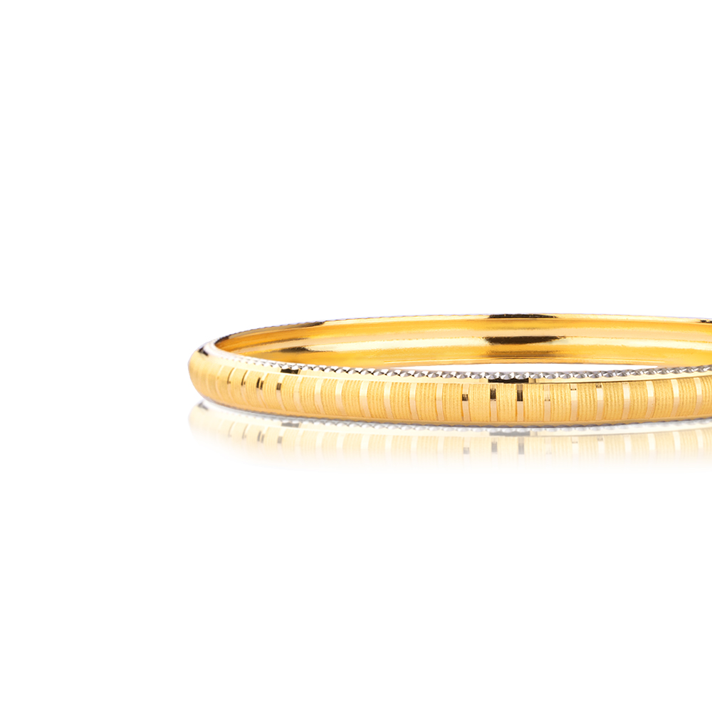 Gaura Gold Bangle