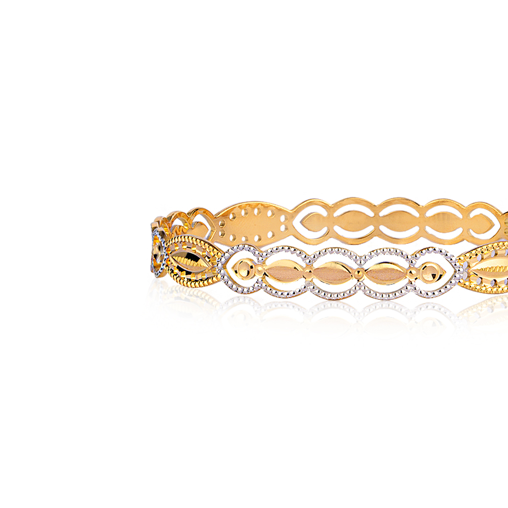 Isha Gold Bangle