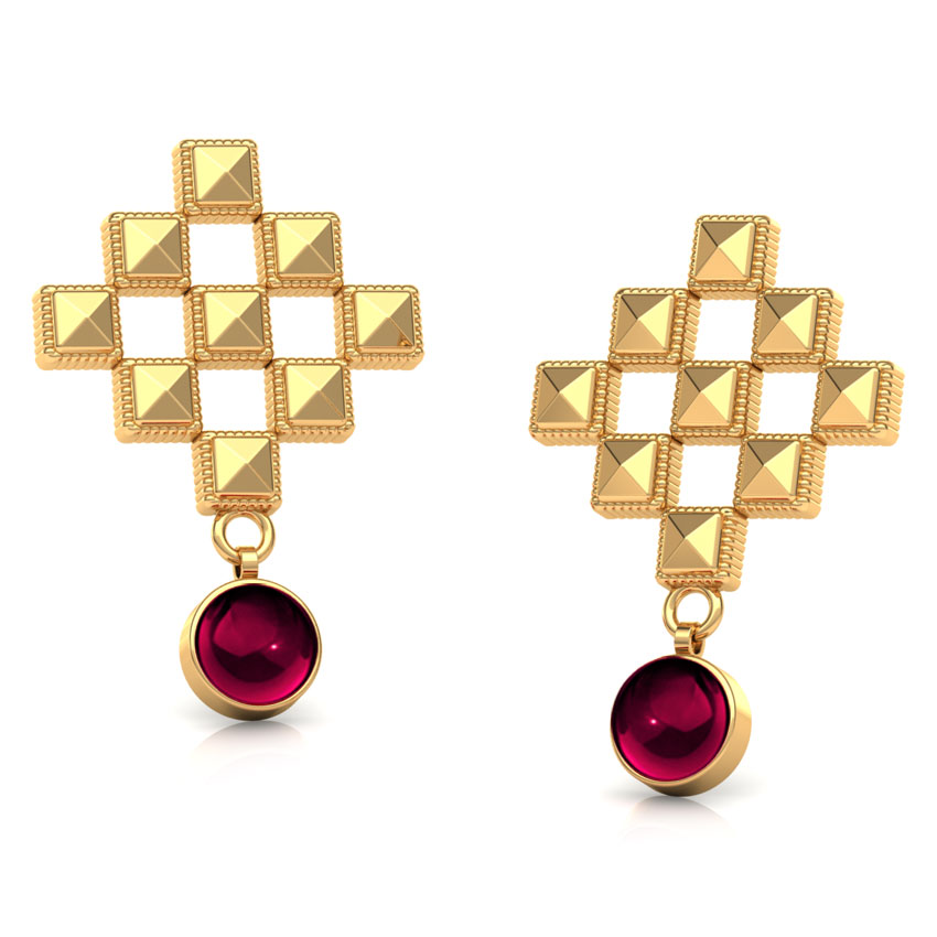 Faceted Grid Gold Stud Earrings