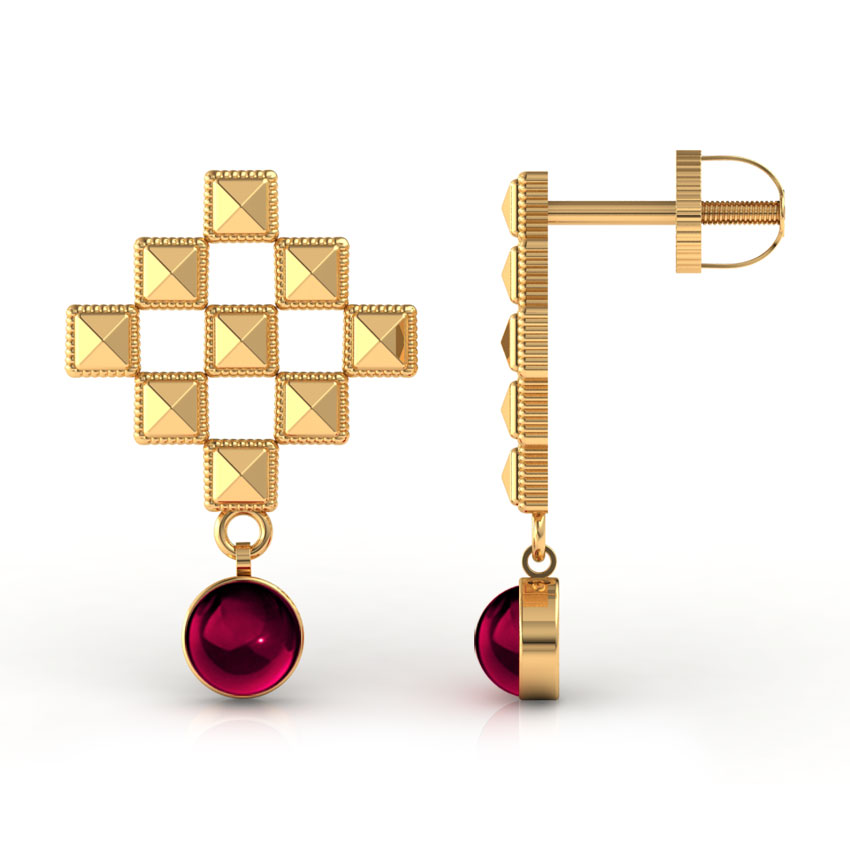 Faceted Grid Gold Stud Earrings