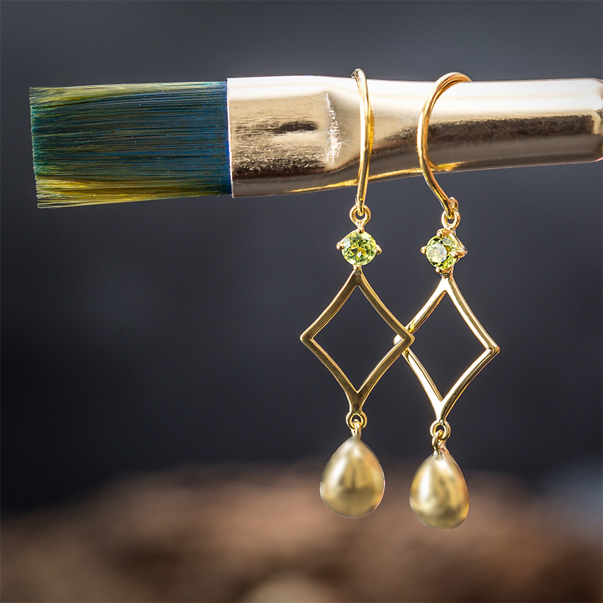 Royale Drop Earrings