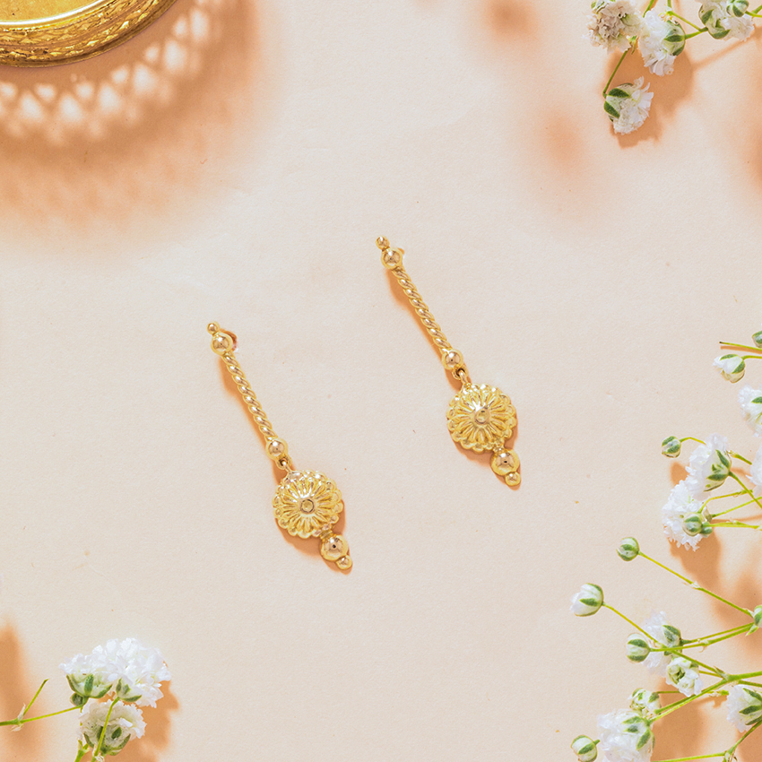 Gold Earrings 18 Karat Yellow Gold Ridhi Gold Drop Earrings