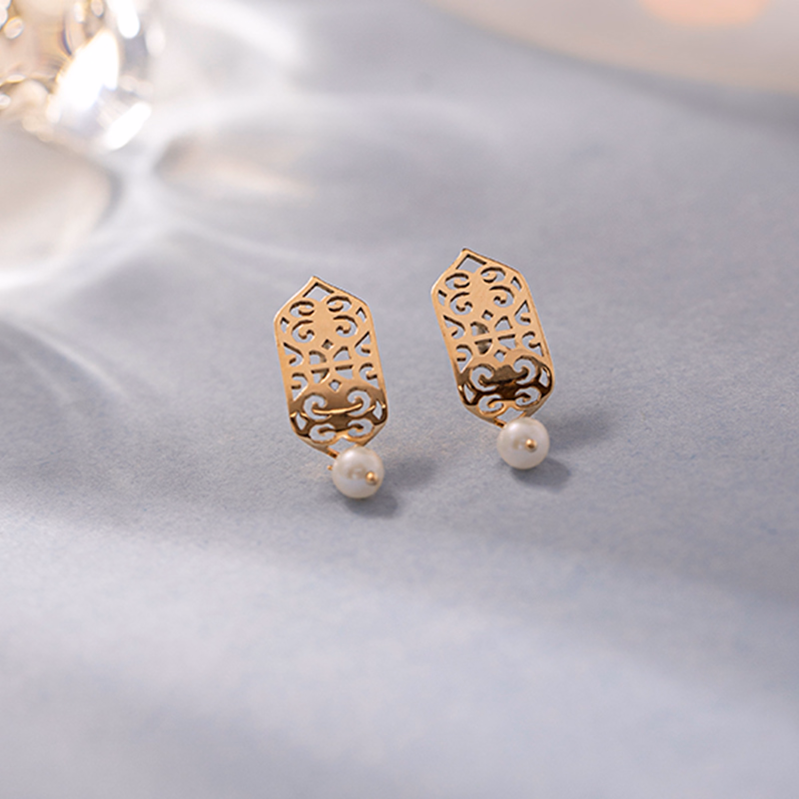 Gemstone Earrings 14 Karat Yellow Gold Latticed Pearl Hoop Earrings