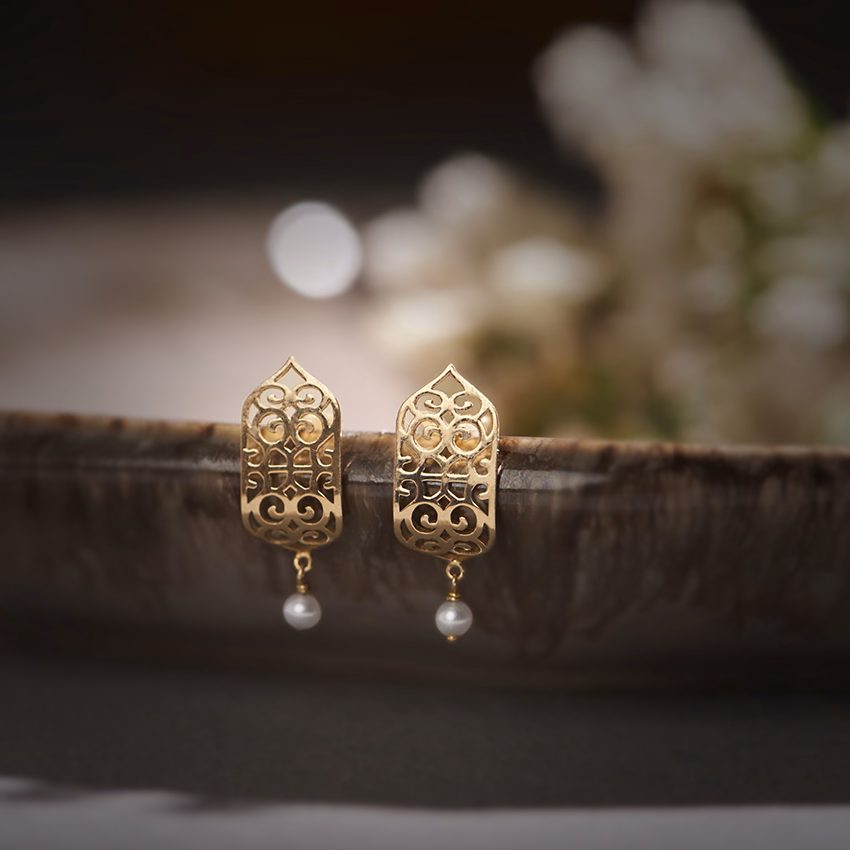 Gemstone Earrings 14 Karat Yellow Gold Latticed Pearl Hoop Earrings