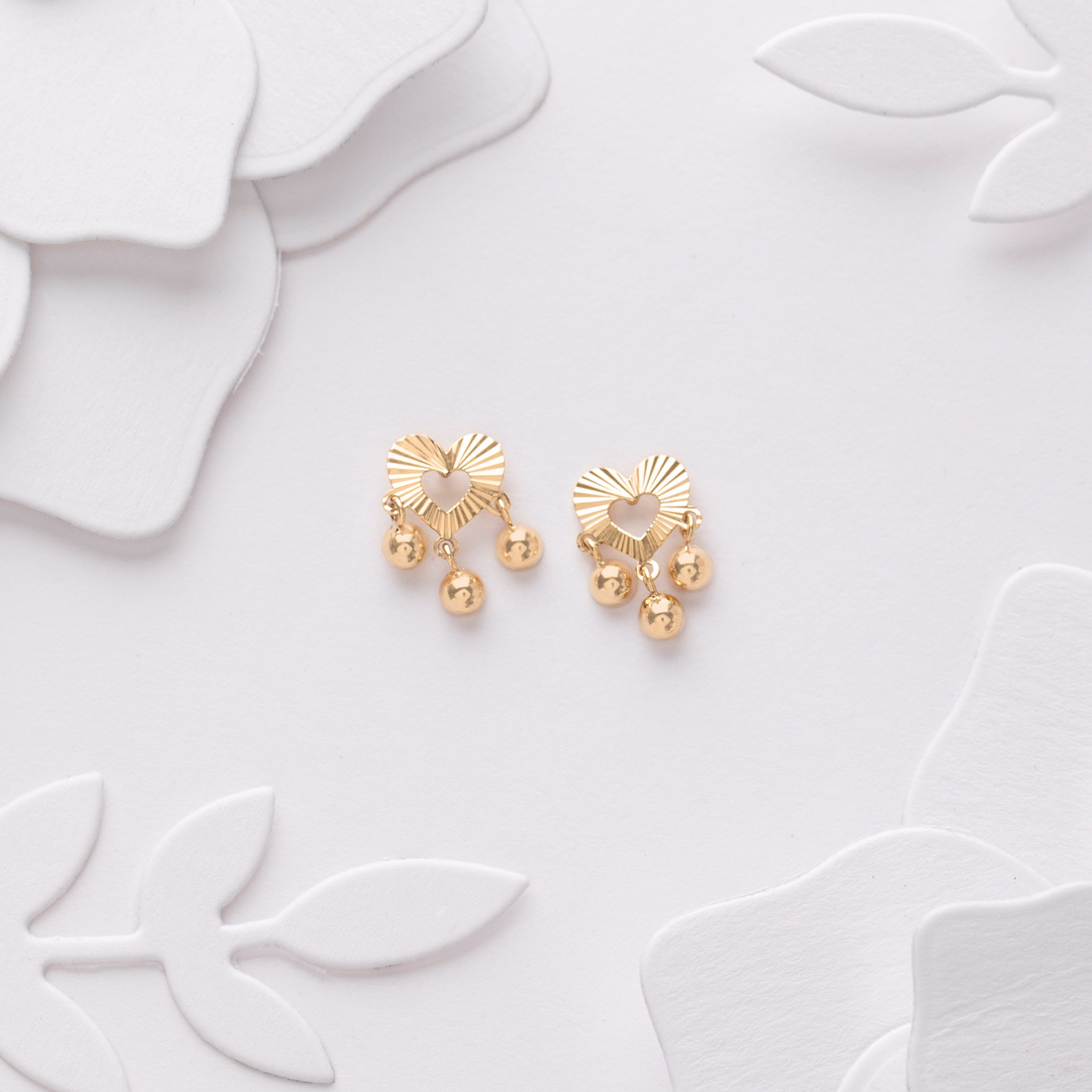 Gold Earrings 14 Karat Yellow Gold Lining Heart Earring