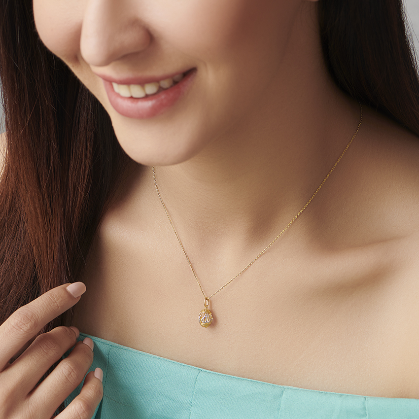 Beautiful Allah Gold Charm/Pendant