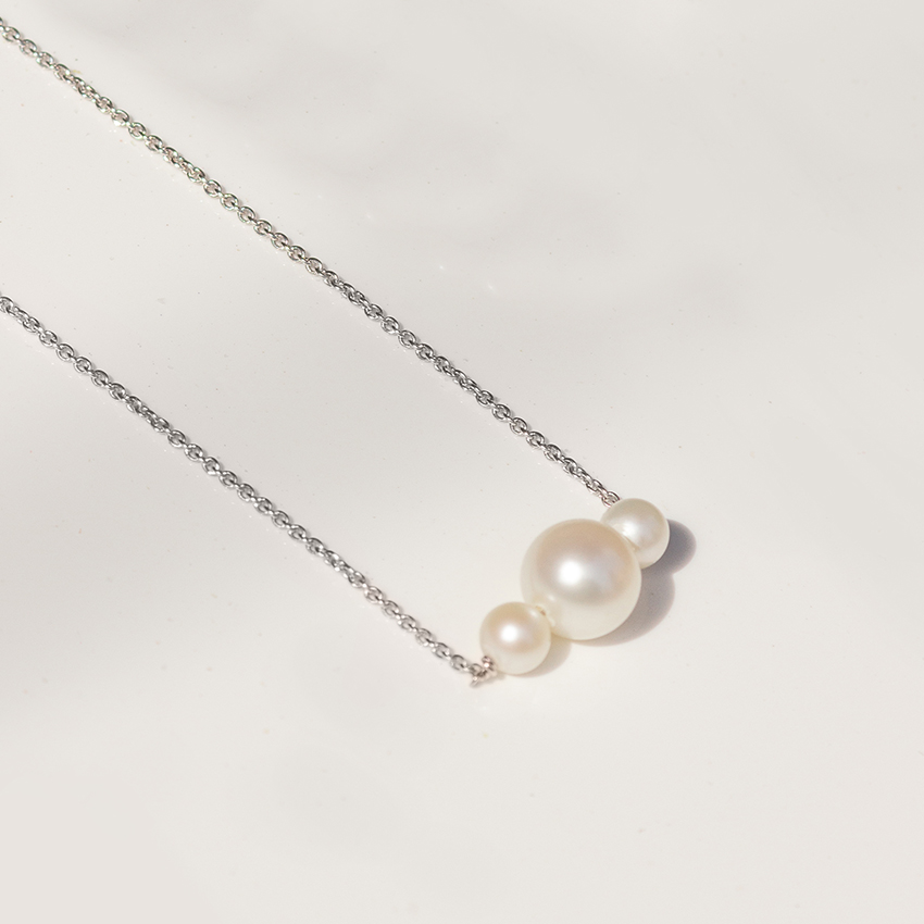 Tri Pearl Gemstone Necklace Tri Pearl Gemstone Necklace