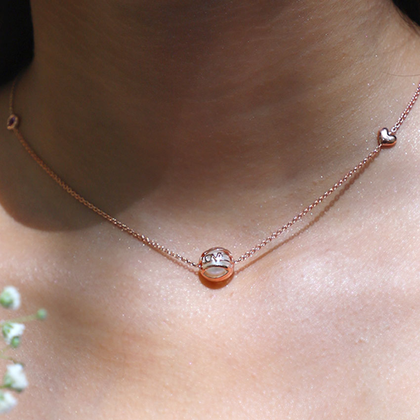 Pearl Orb Clover Necklace