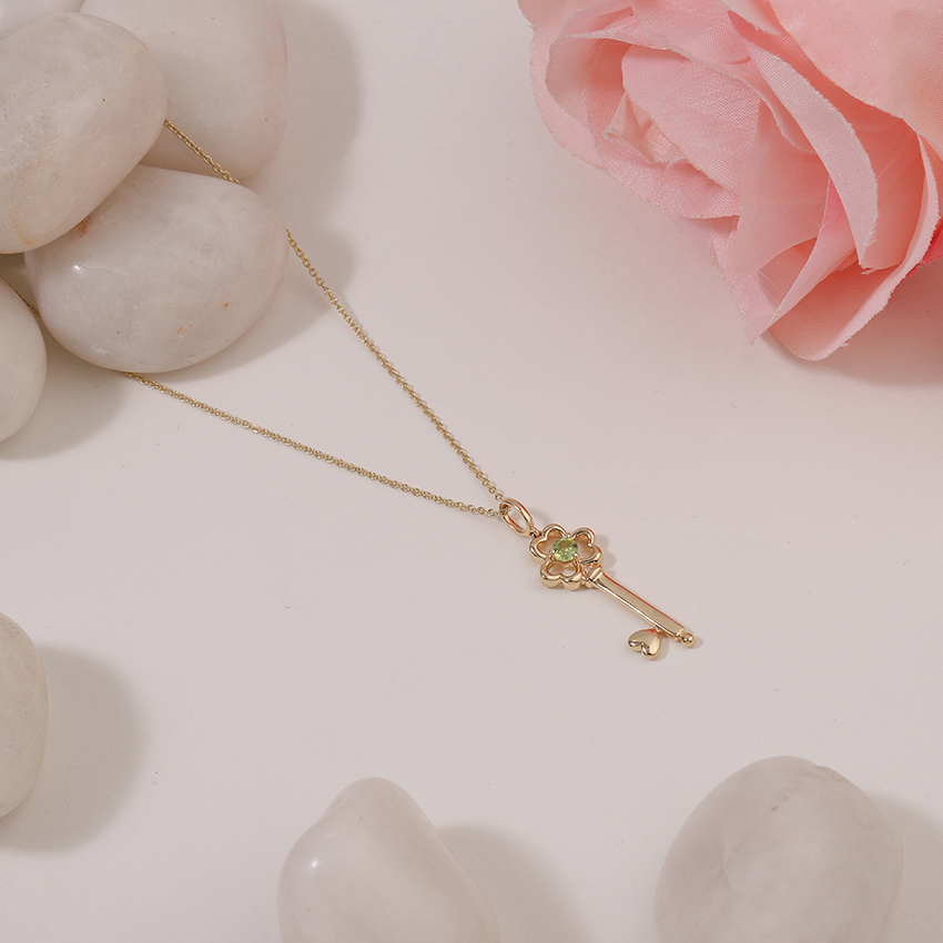 Gold,Gemstone Necklaces 14 Karat Yellow Gold Peridot Floret Gemstone Key Necklace