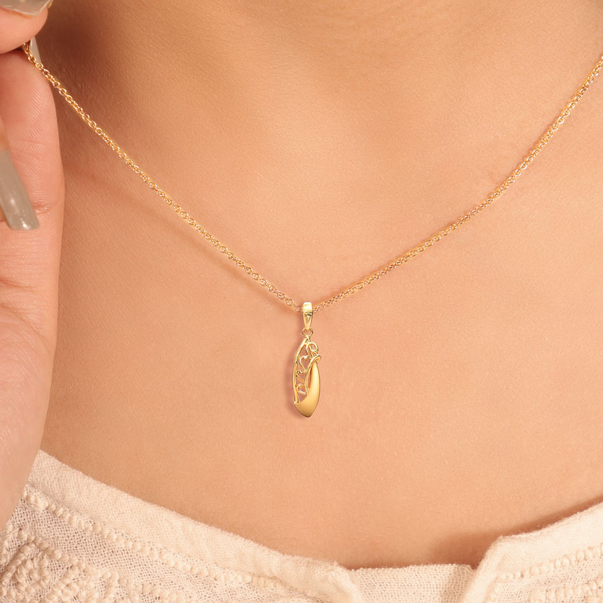 Shaina Gold Pendant Shaina Gold Pendant