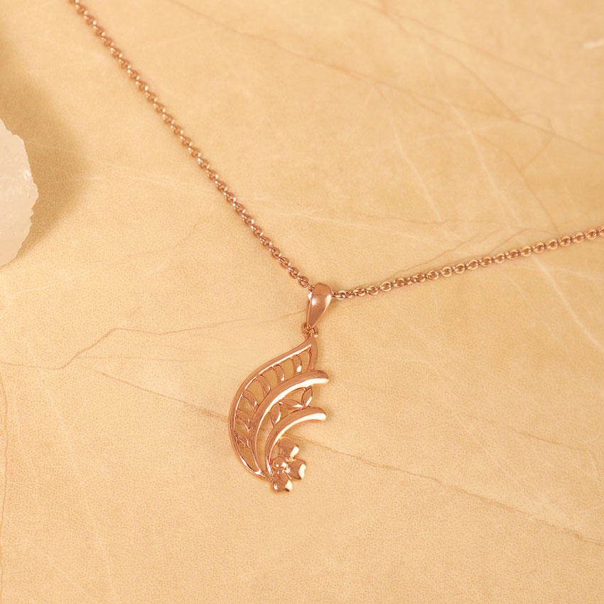 Daisy Gold Pendant Daisy Gold Pendant