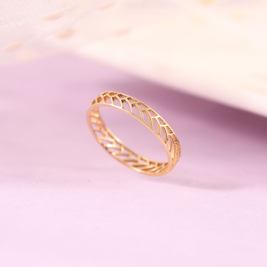 Weave Cutout Gold Band