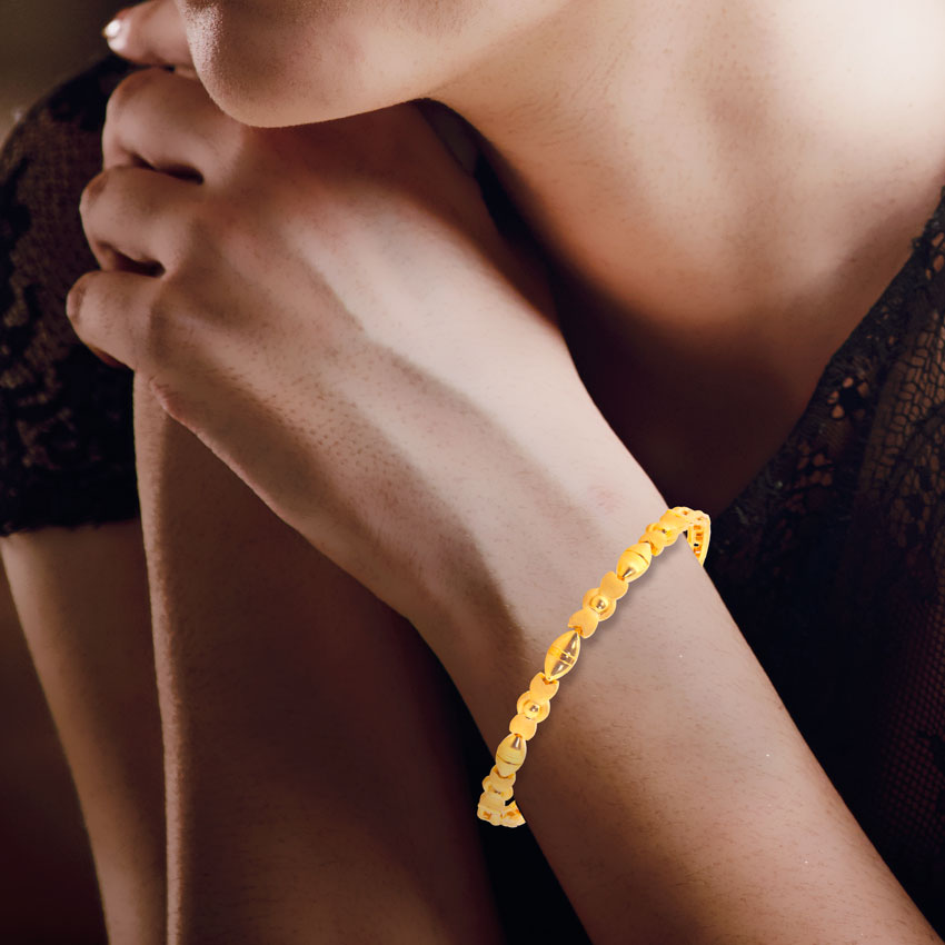 Kasey Petalled Bracelet