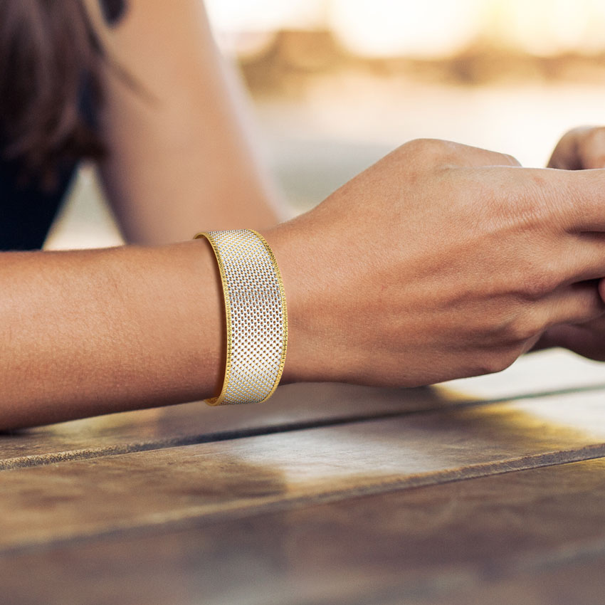 Fine Patterned Gold Bracelet