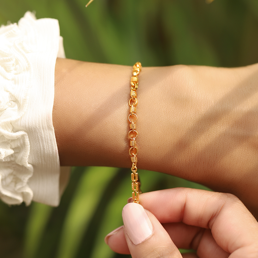 Gold Bracelets 22 Karat Yellow Gold Naira Gold Bracelet