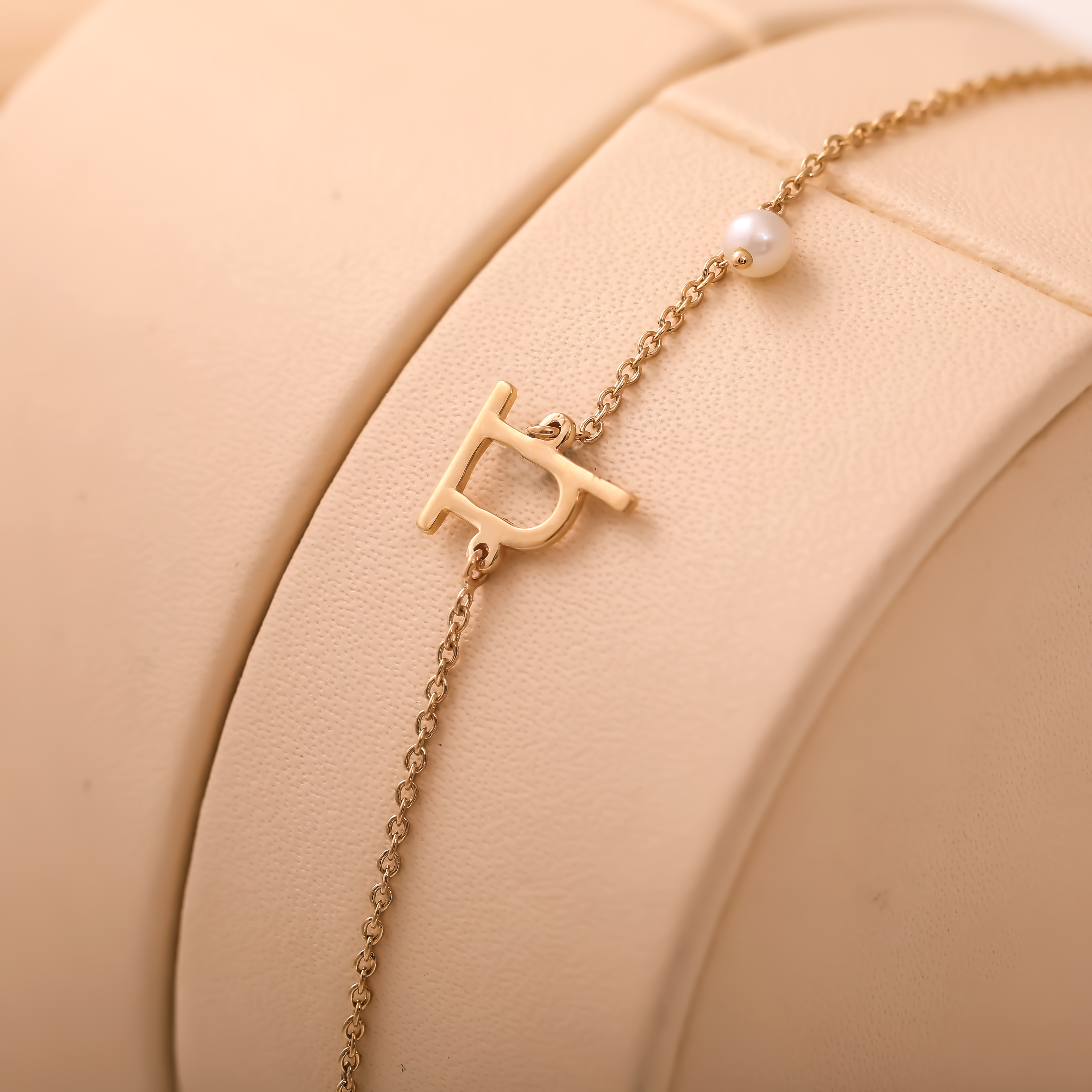 Pa Akshar Gold Bracelet Pa Akshar Gold Bracelet