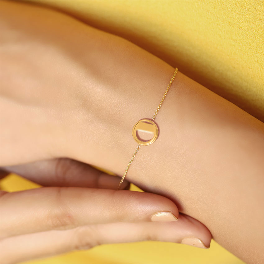 Artsy Gold Alphabet D Bracelet