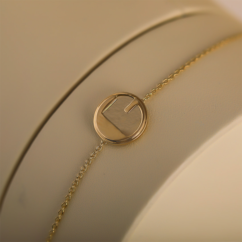 Artsy Gold Alphabet G Bracelet