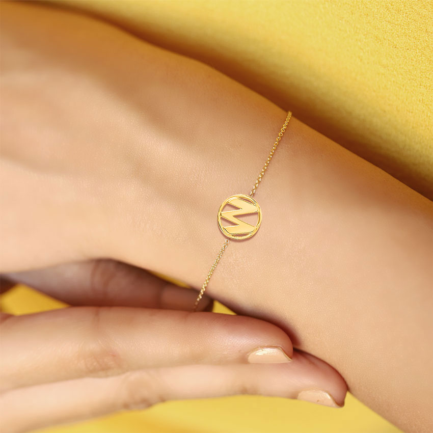 Artsy Gold Alphabet W Bracelet