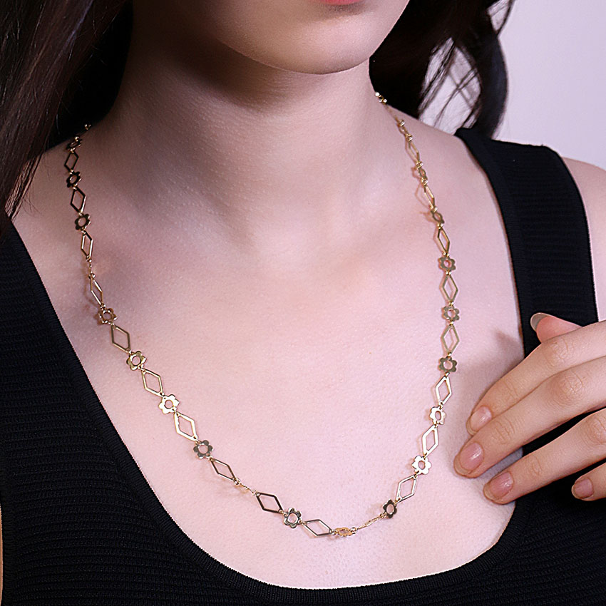 Gold Chains 18 Karat Yellow Gold Bloom Cutout Link Gold Chain
