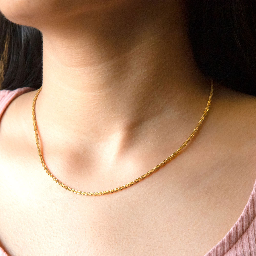Wander Twirl Gold Chain