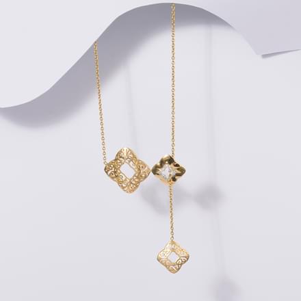 Claire Poise Necklace