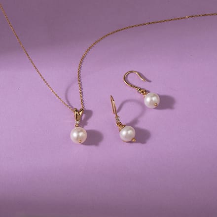 Felicity Pearl Matching Set