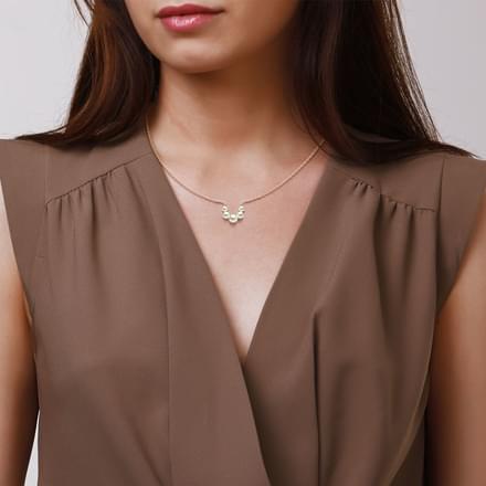 U Pearl Necklace