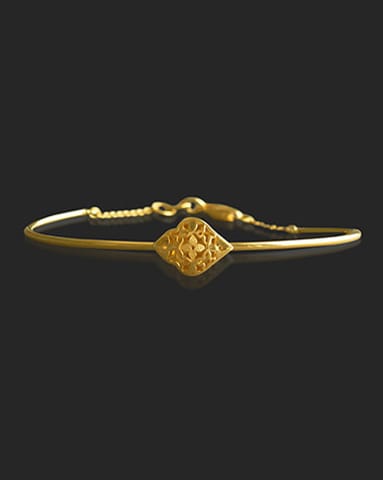 Aakruthi 22KT Gold Delicate Bracelets Gold Bracelets 22 Karat Yellow Gold Aakruthi 22KT Gold Delicate Bracelets