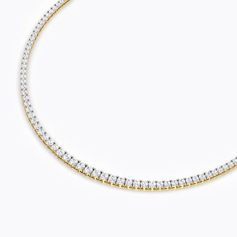 Single Line Graduating Solitaire Necklace Solitaire Necklaces 18 Karat Yellow Gold Single Line Graduating Solitaire Necklace