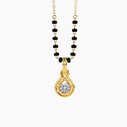 Reeva Solitaire Mangalsutra Solitaire Mangalsutra 18 Karat Yellow Gold Reeva Solitaire Mangalsutra
